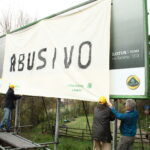 Oscurato dai volontari di Legambiente un maxi cartellone sulla Salaria installato all’interno della Riserva Naturale della Valle dell’Aniene